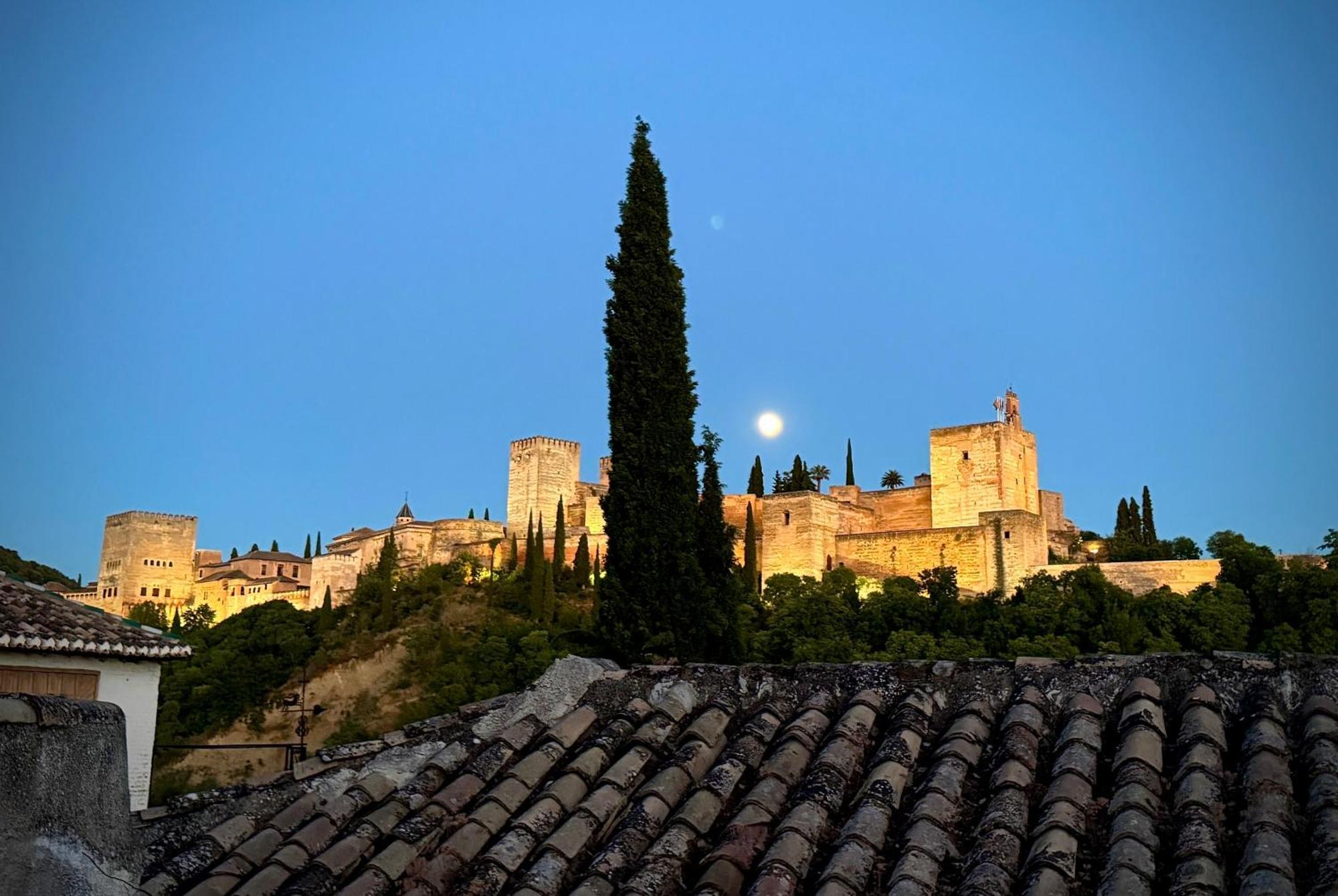 Tranquilo Apartamento en el corazón del Albaicín Granada Exterior foto